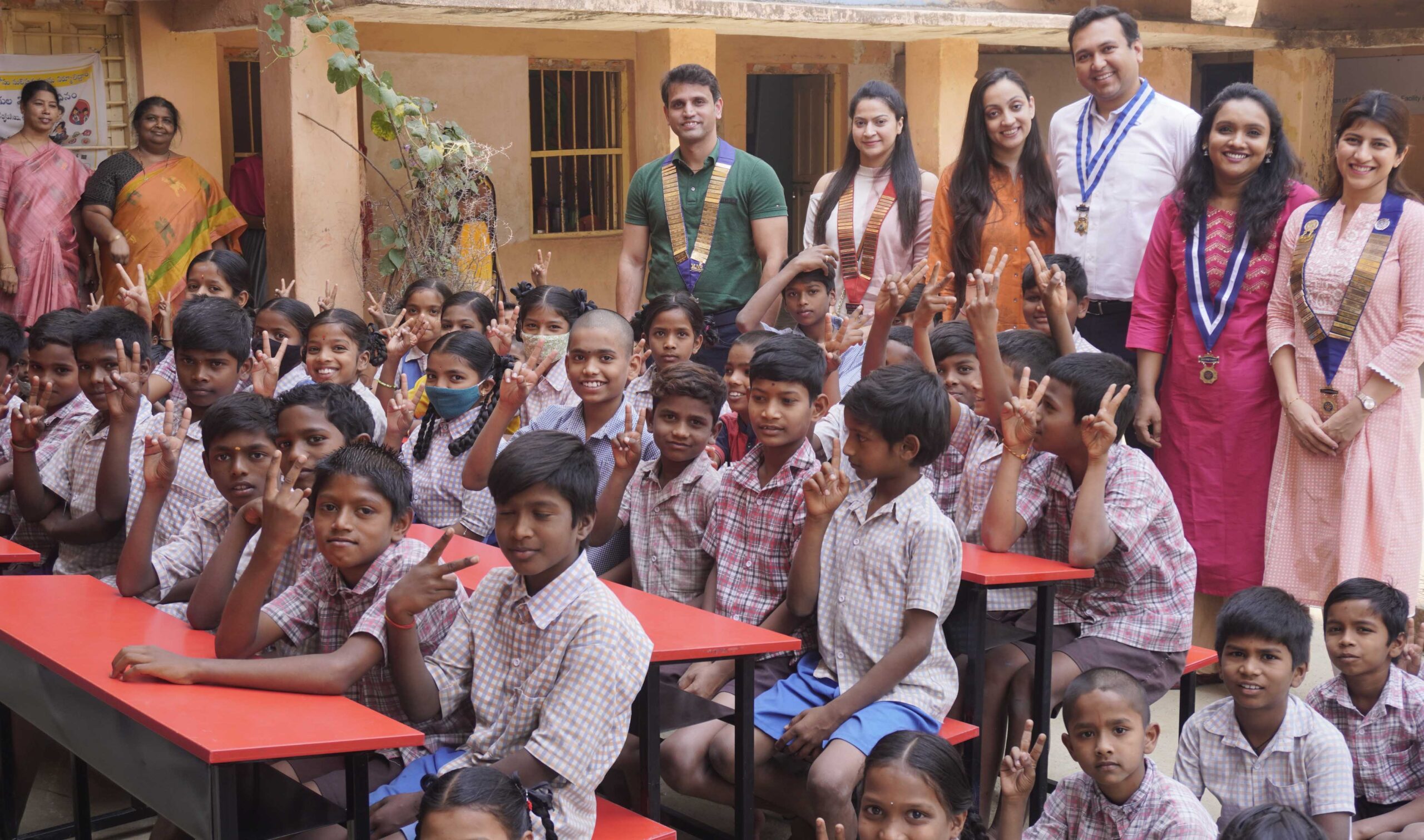 50 Dual Desks donated worth Rs 1.85 lakh to MPPS Govt School at Vattinagulapally. Seen in the pic are Sumanth, Renuka