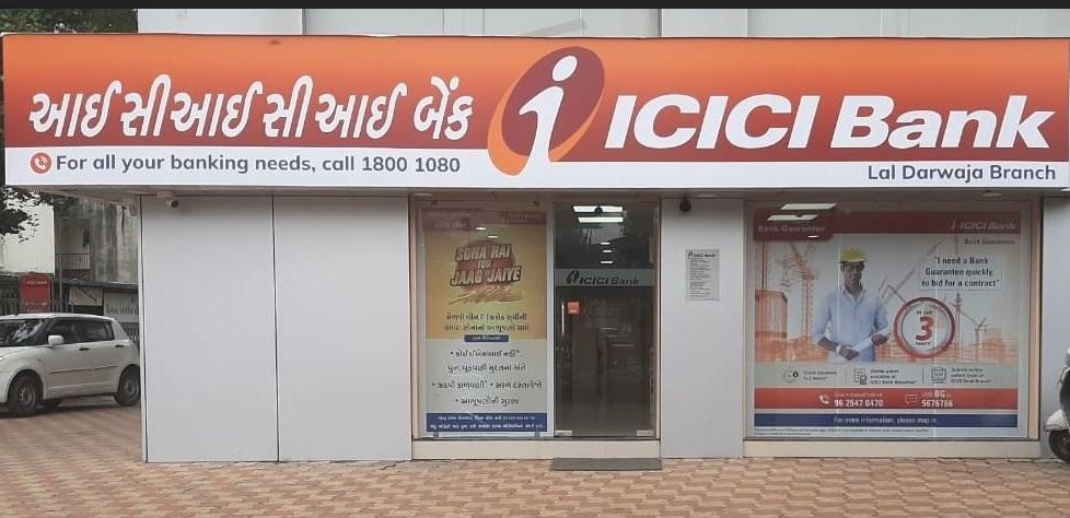 ICICI Bank opens a new branch in Surat