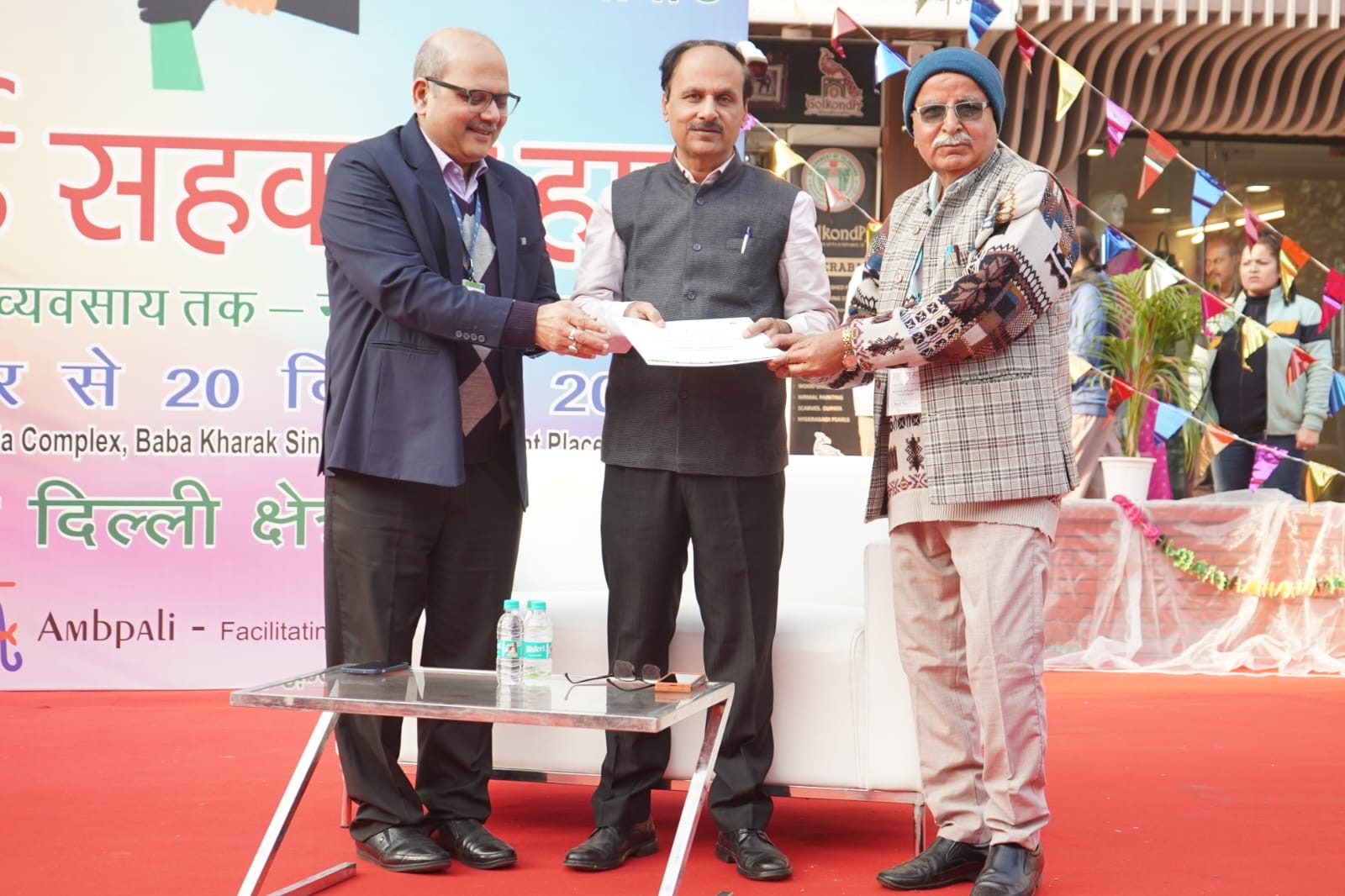 2c97b932-10d2-46f6-b592-e18d71ed00b4