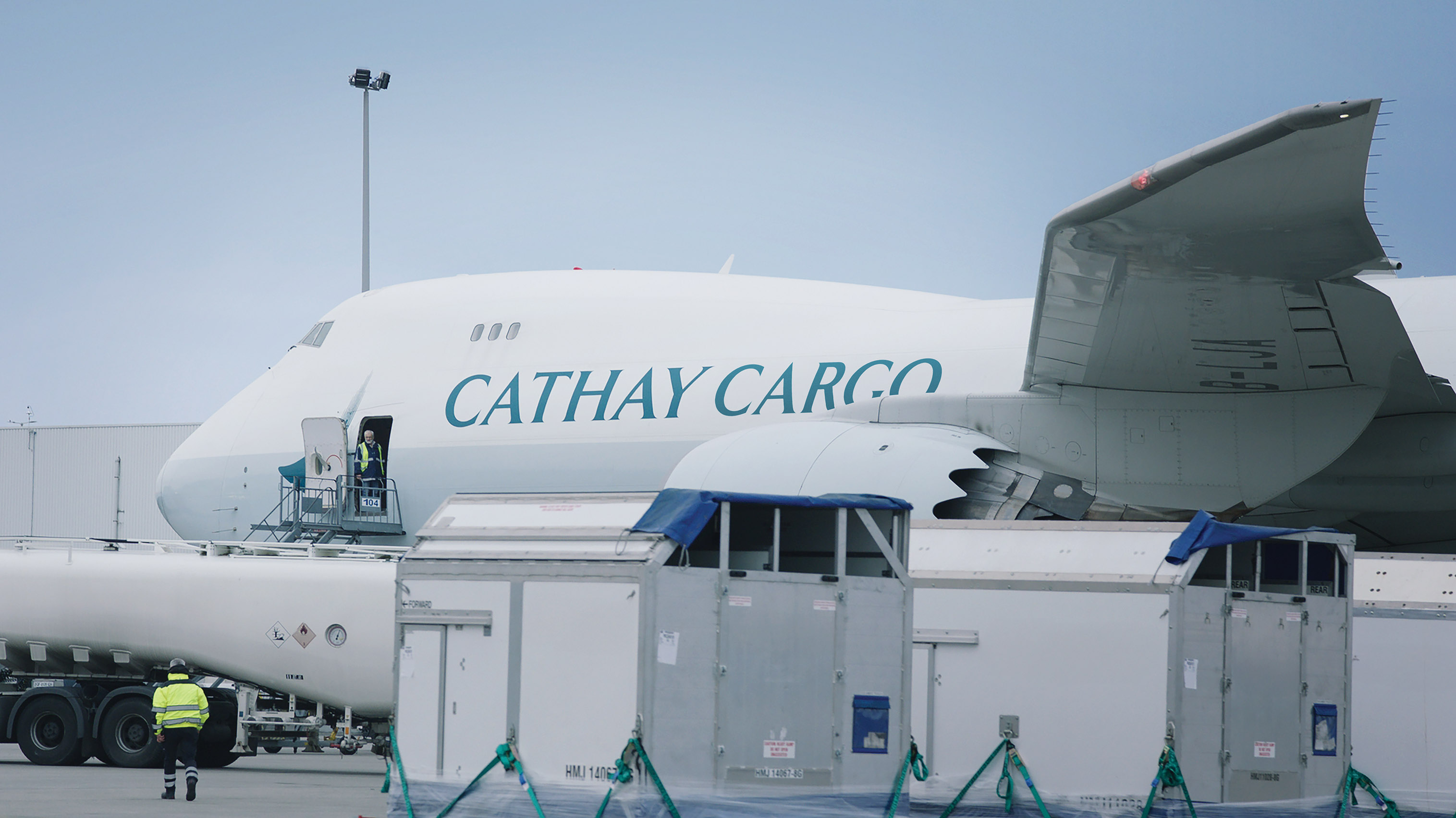 Cathay Cargo returns to fly elite equine athletes to Hong Kong's premier international showjumping event