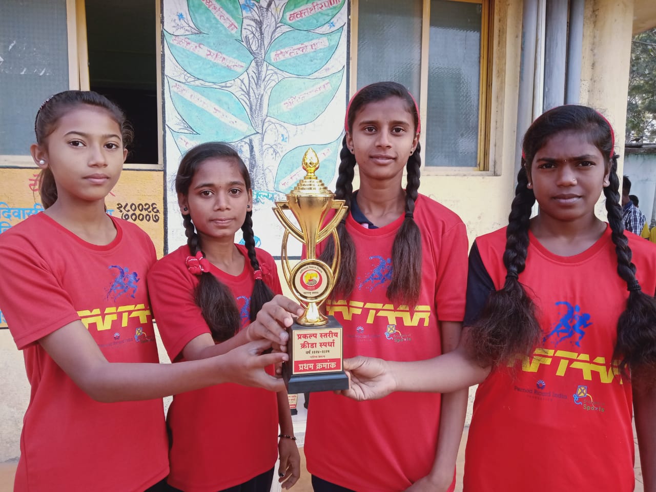 Raftaar girl athletes winning medals in Prakalp Sthariya Kirda Spardha 2024-25 ( Taluka Level Competition)